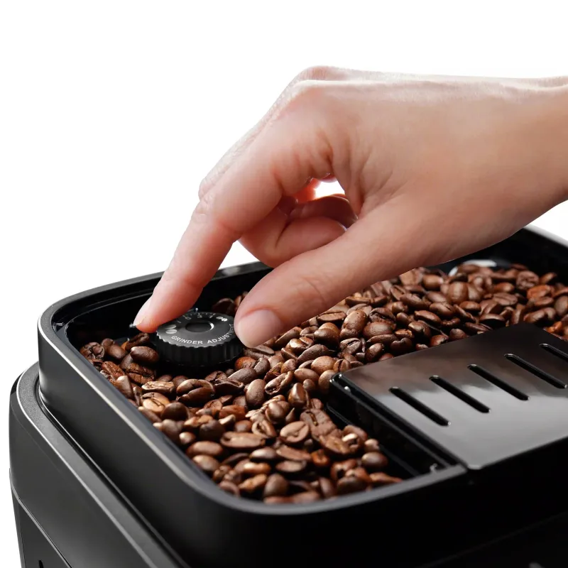 Magnifica Evo with LatteCrema System ECAM29084SB