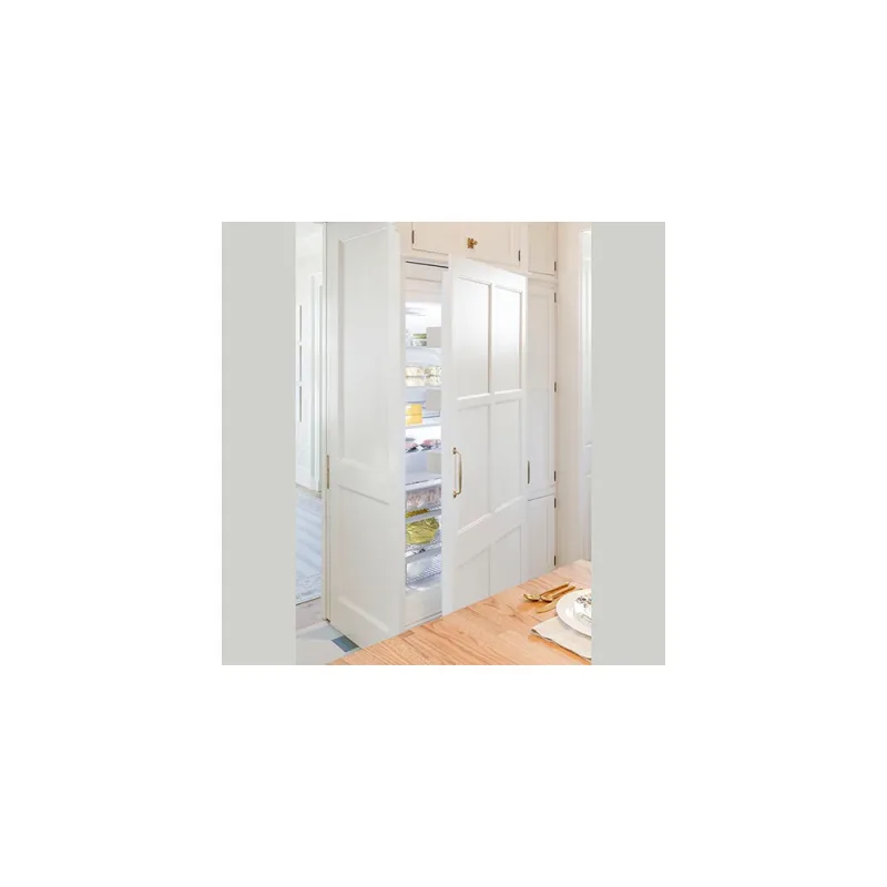 Congelatore a colonna panel ready da 21,2 piedi cubi con sbrinamento automatico