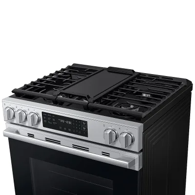 Bespoke 6 Cu. Ft. 30" Wide Smart Slide-In Gas Range