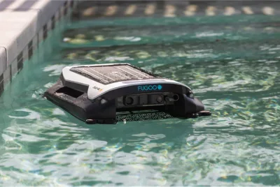 Pembersih Vakum Kolam Renang Tanpa Kabel Bertenaga Surya SolarVac